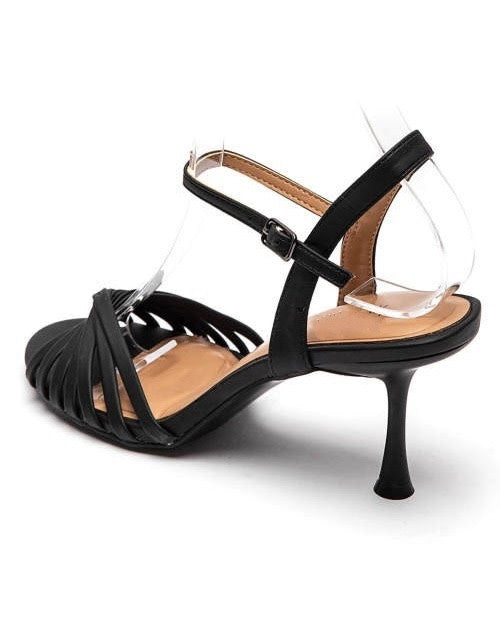 Vaiana Black Sandals