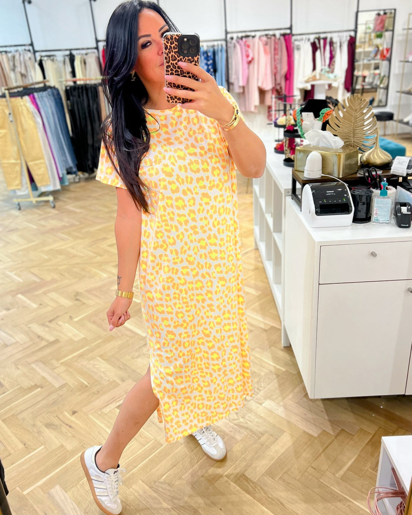 Robe Leo Orange