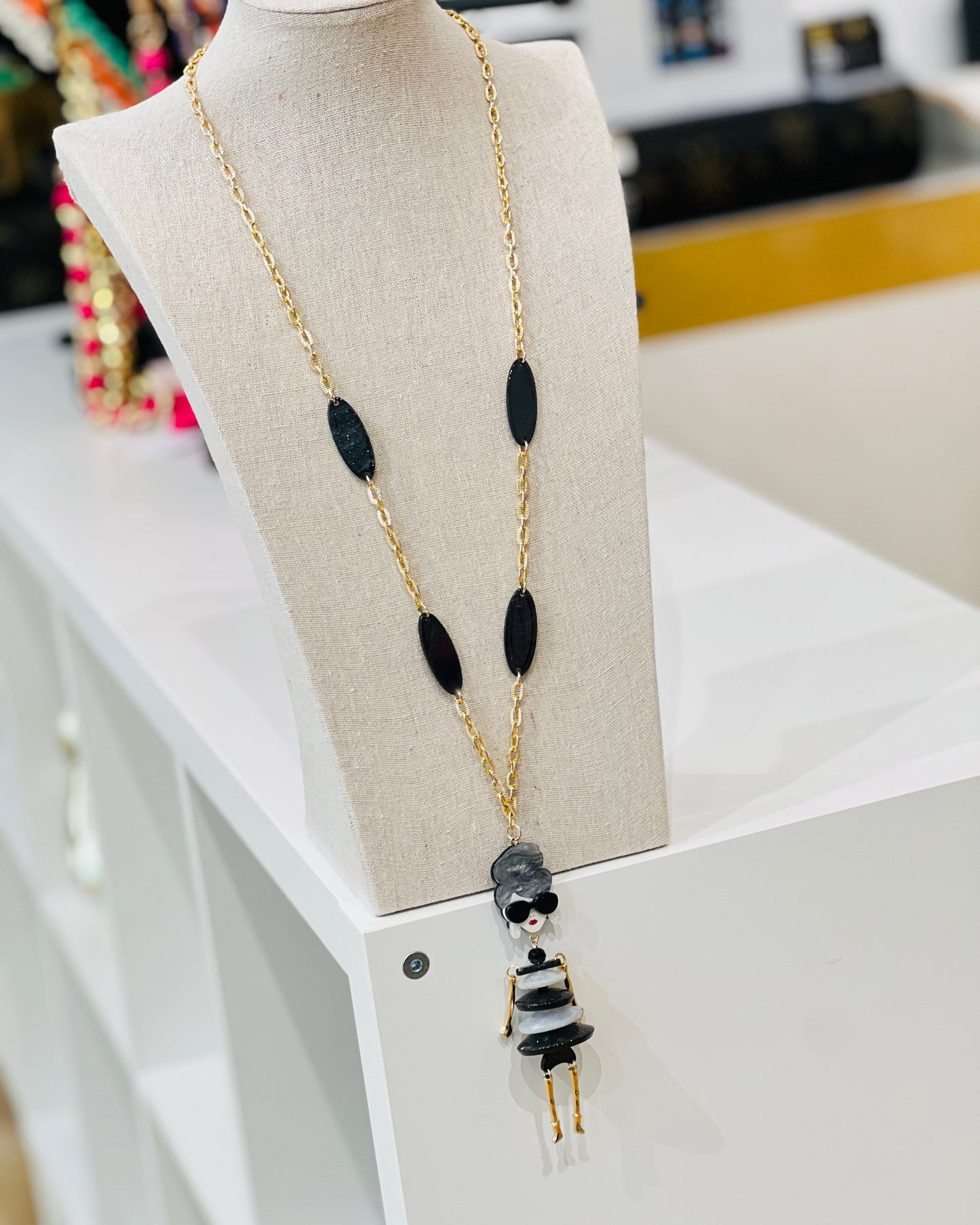 Collier Poupée