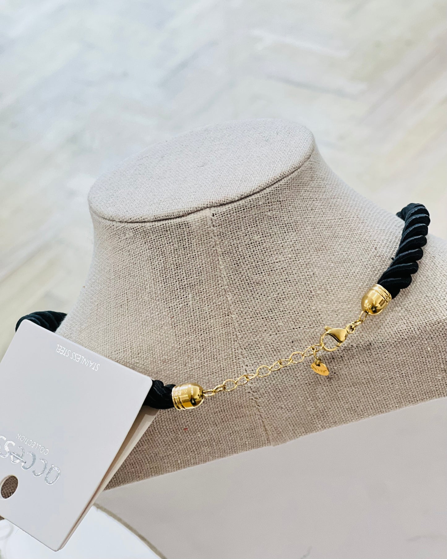 Collier Corde Fleur