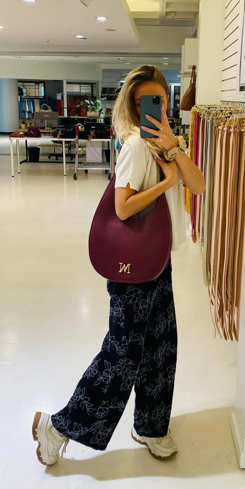 MM DEBBY TAS