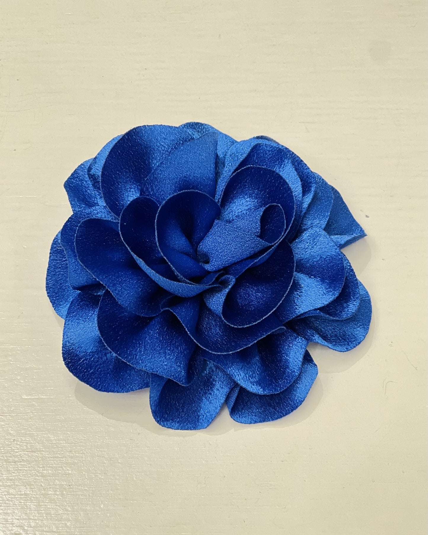 Rosy Broche