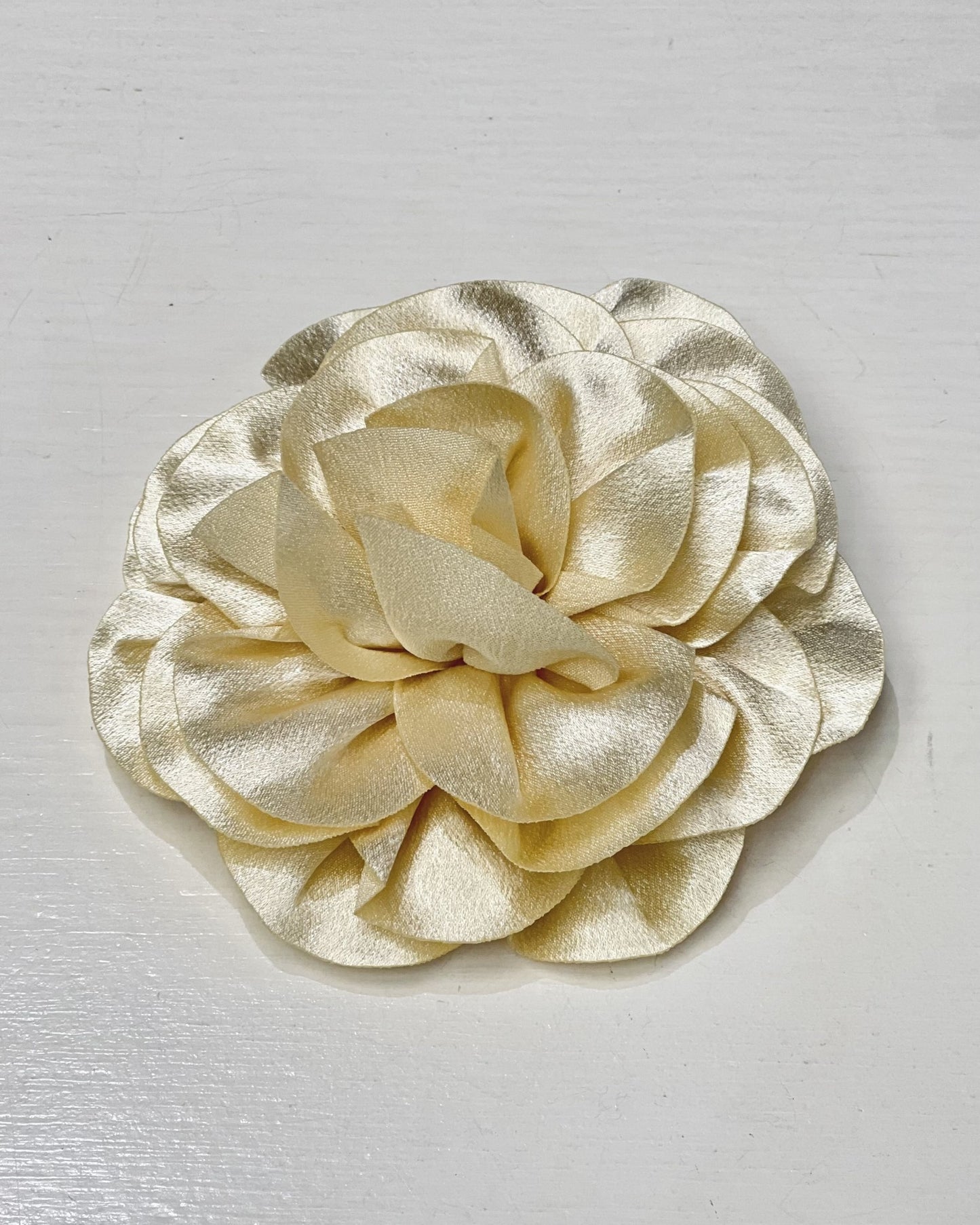 Rosy Broche
