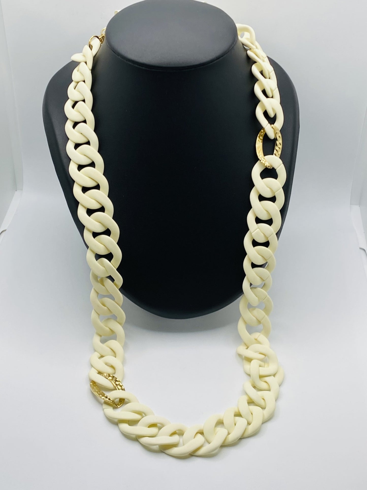 Collier Alicia Beige