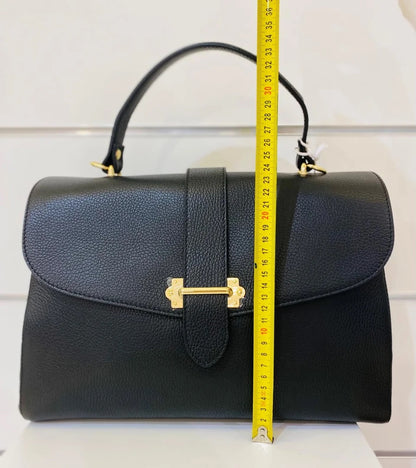MM ASHLEY-TAS