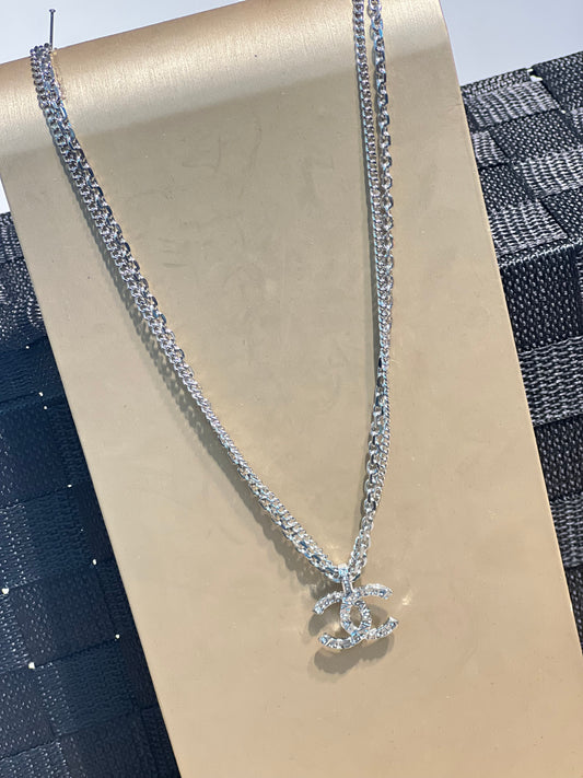 COLLIER CAROLE