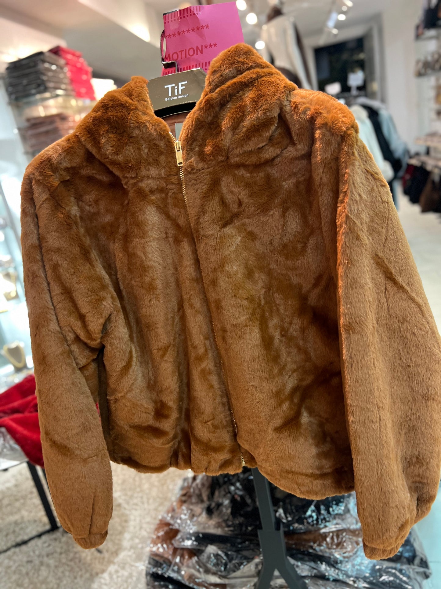 VESTE TEDDY TU