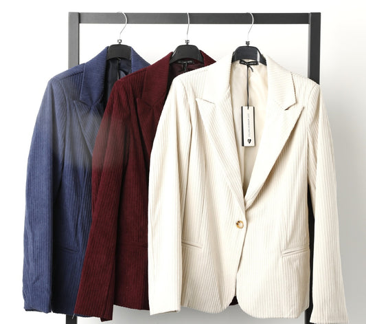 Veste Agira